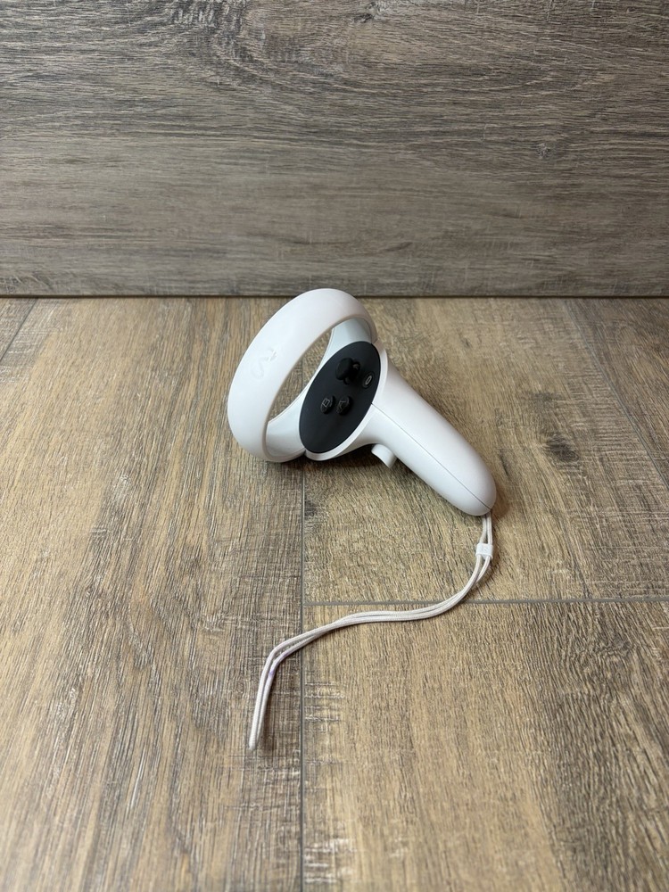 Genuine OEM Original Meta Oculus Quest 2 VR RIGHT Touch Controller Only - Tested