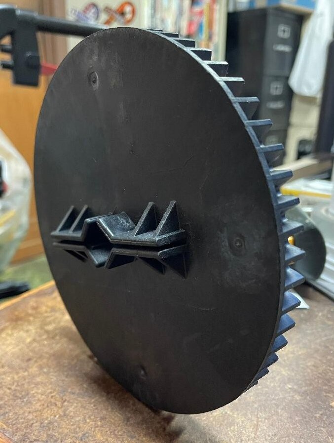 V5 - Plastic Gear (NOS)