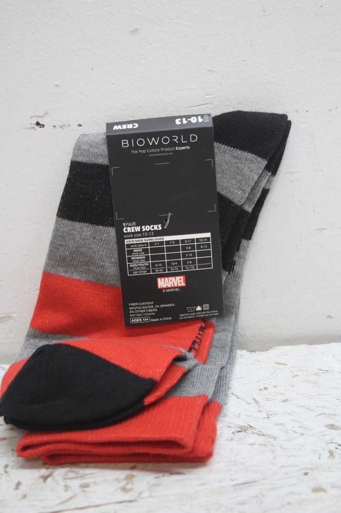 Marvel Comics Deadpool Crew Socks 1 Pair Sock Size 10-13 Bioworld NEW