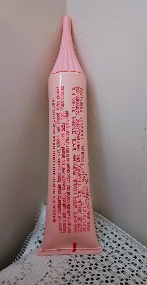 Avon Cuticle Conditioner 1 oz. NOS New