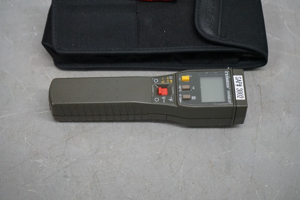 ^ Omega HHM63F Digital Multimeter Temperature Meter W/ Probe #X4710
