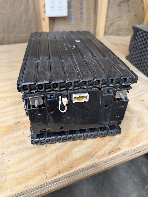 Chrysler Pacifica Battery Module 2.6kWh,  Good Condition