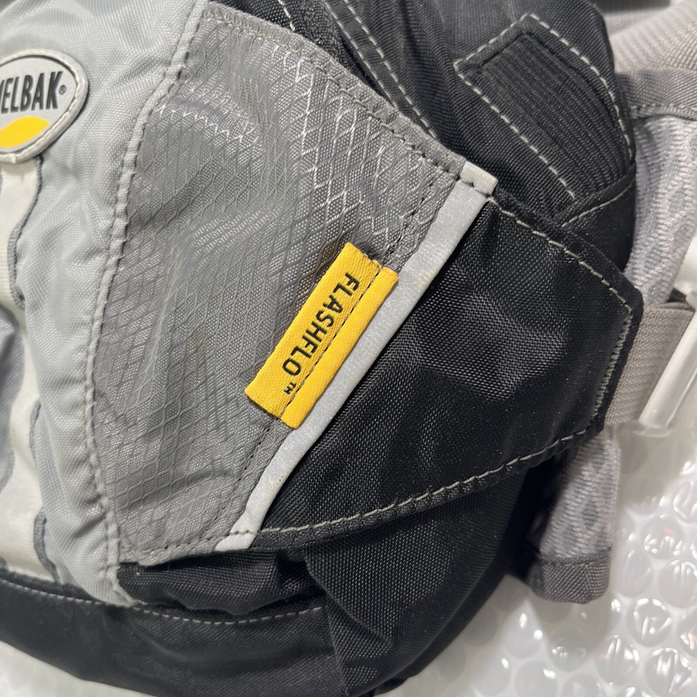 Camelbak Flashflo Water Hydration Hip Pack Lumbar PureFlow 45oz Bladder