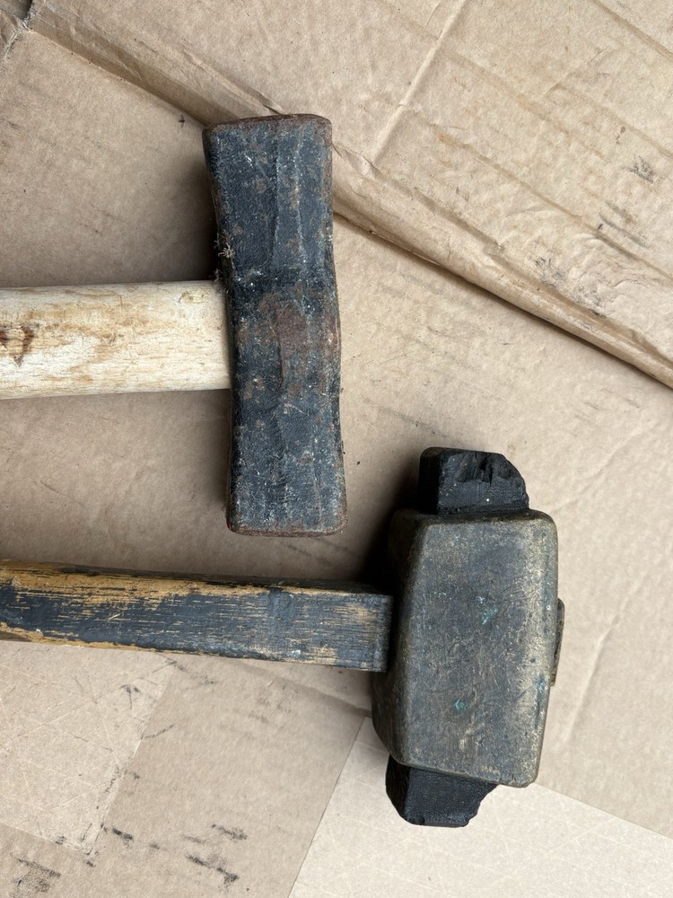 vintage hammers Bellota Masons