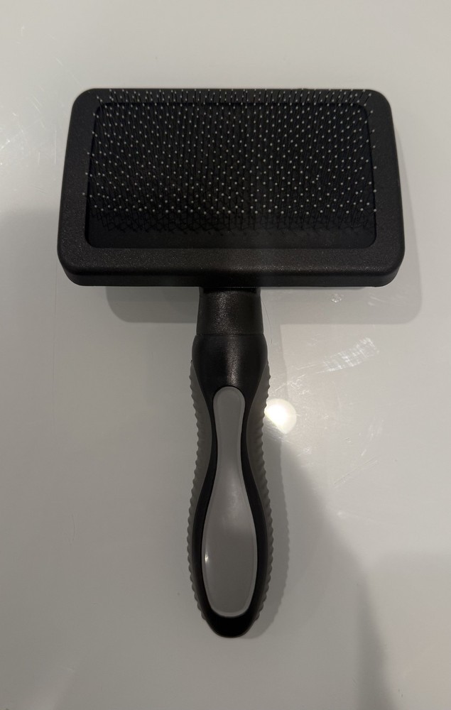 Dog Brush (Well & Good)