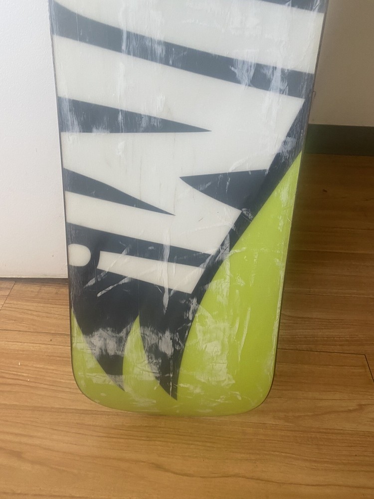 Forum Recon Snowboard 149cm - Used,