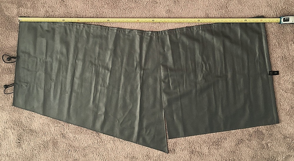 Peterbilt 579 / 567 Windshield Privacy Curtain (2013-2026)