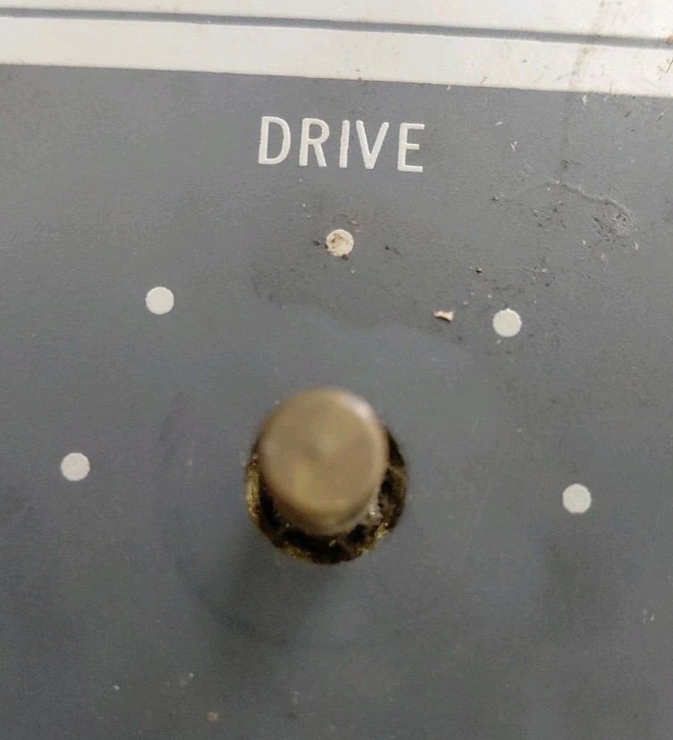 Hallicrafters HT-40  Drive CONTROL