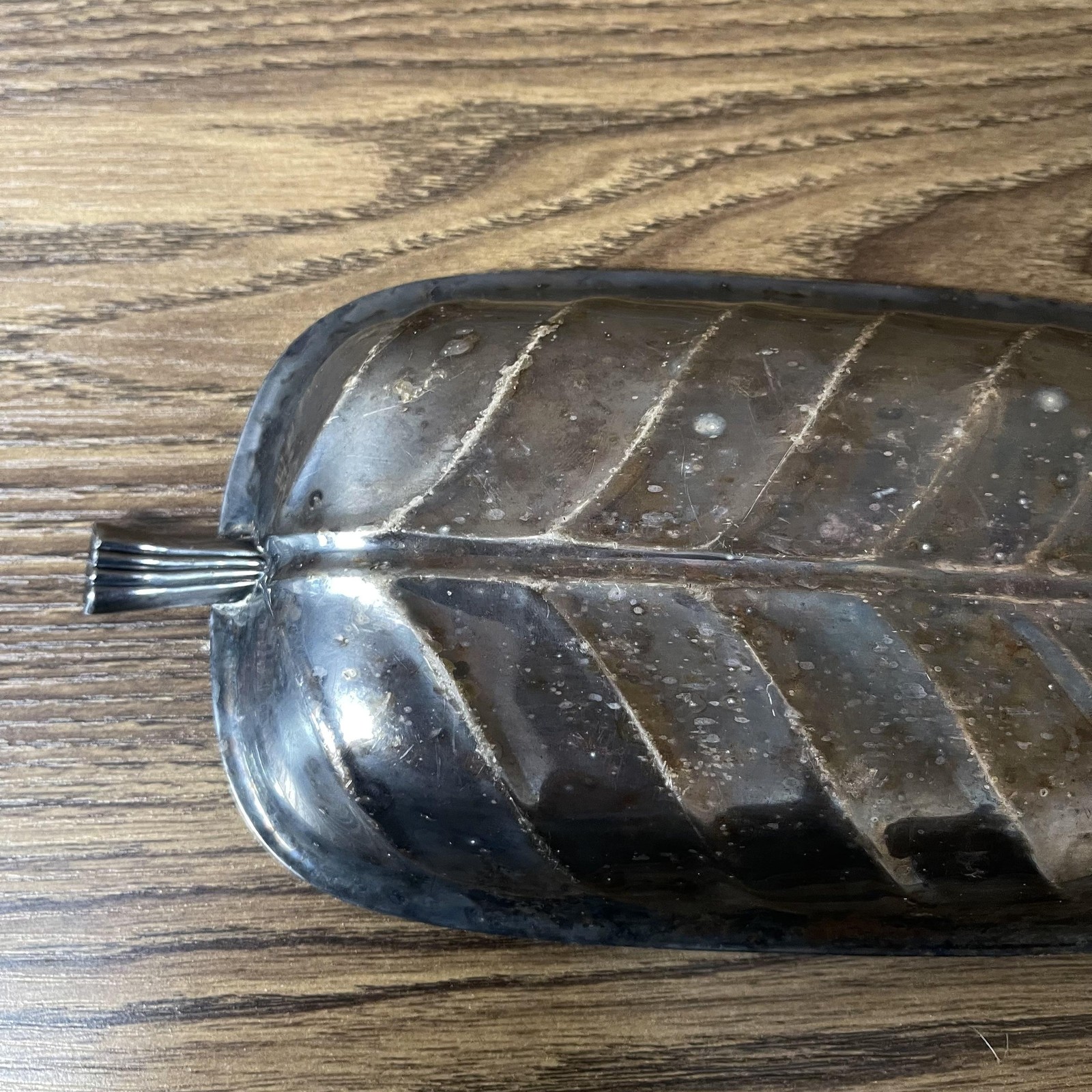 Vintage International Silver Co Leaf Tray Dish Silverplate Handle Candy Nut