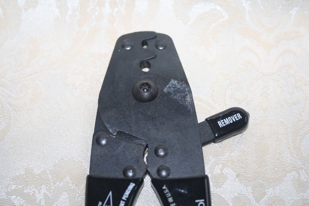 TRU-FIRE Hunter Model UNIVERSAL CRIMPING TOOL Pliers Precision ARCHERY Tool