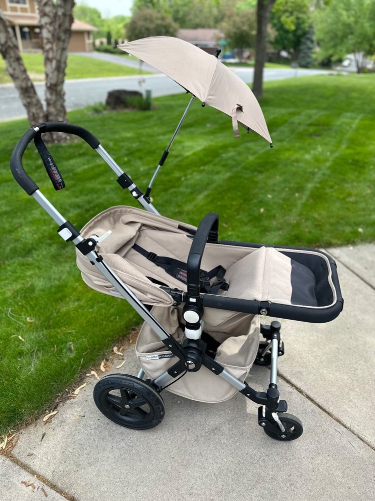 Pre-Owned Bugaboo Chameleon 3 in Sand Colour-Full Set