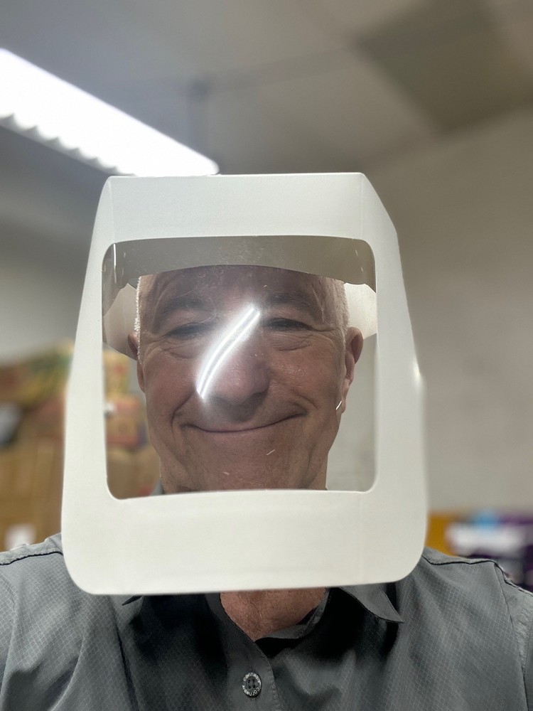 Face Shields Guards Covers Plastic & cardboard adjustable 100 per cs white skin