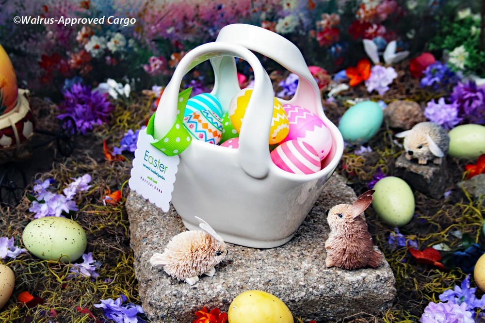 POTTERY BARN CERAMIC EASTER BASKET -NIB- GET A REAL HANDLE ON SPRINGTIME DÉCOR!
