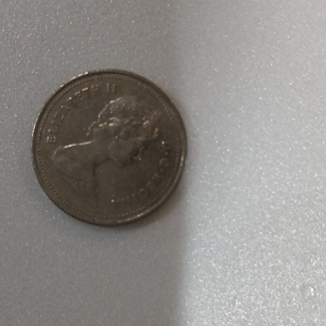 5 cent Canadian coin