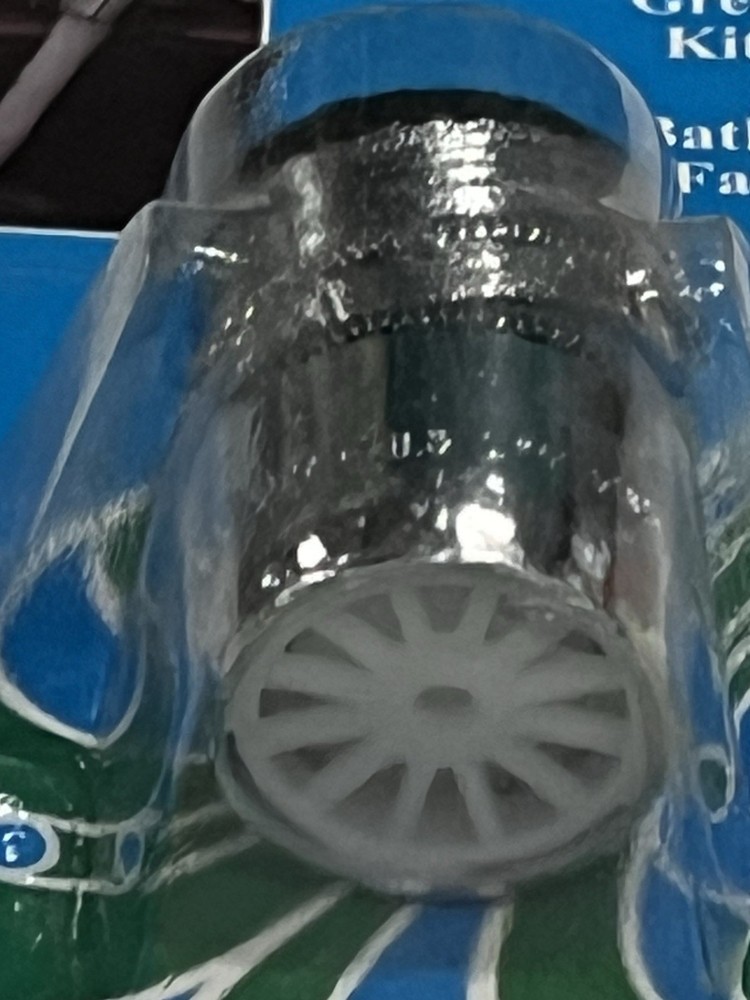 Whedon SU1C Swivel Adapter Dual Threaded for Kitchen or Bathroom