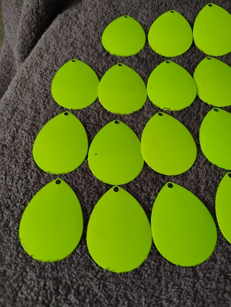 18 Colorado Spinner Blades Size 5 Chartreuse