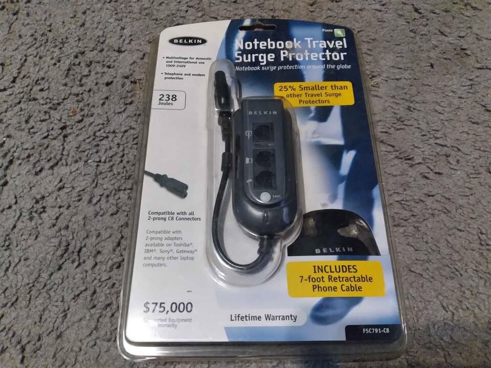 Belkin  Notebook Travel Surge Protector