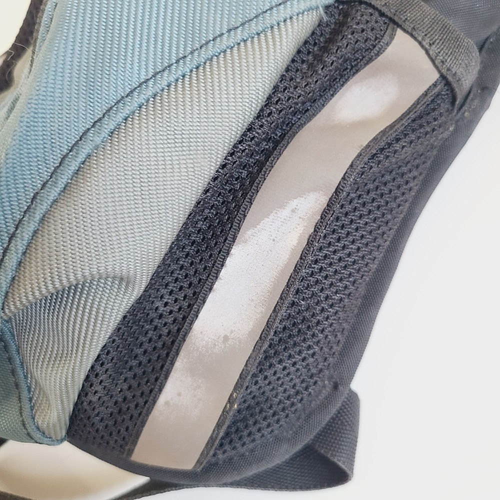 CamelBak Rogue Hydration Backpack Blue/Gray With Pump Port Pre-Owned