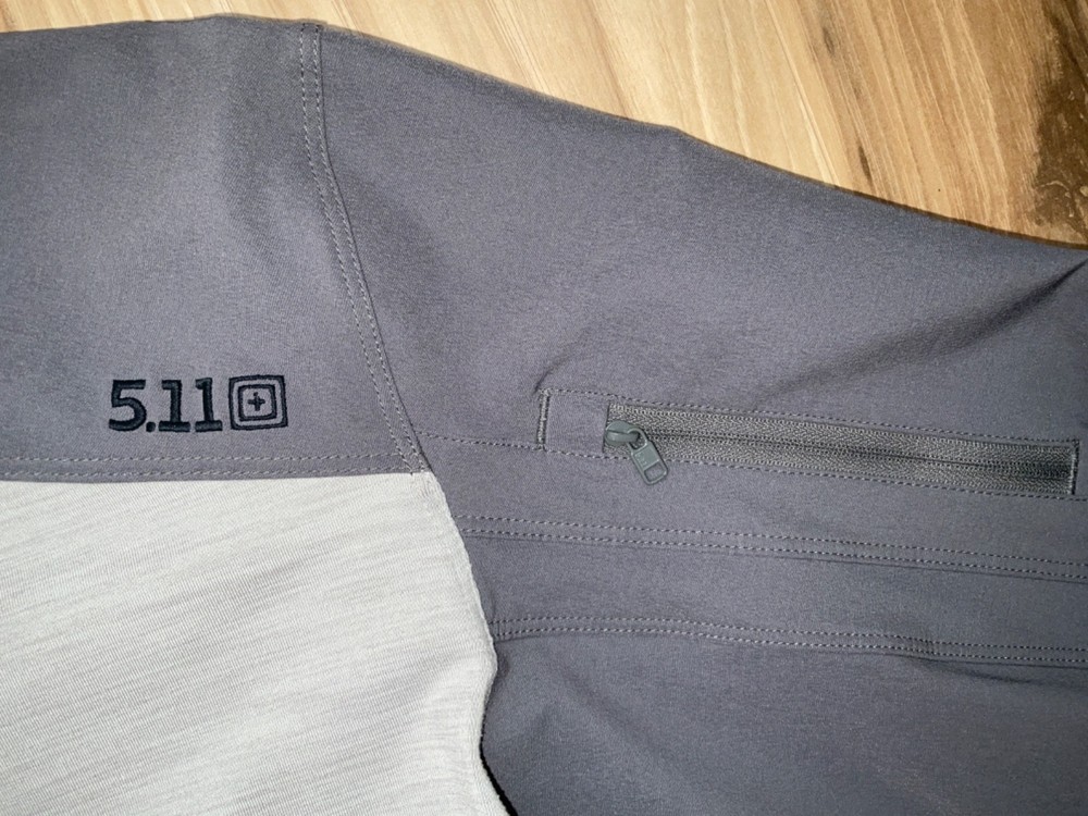 5.11 Tactical Rapid Half Zip Men’s Size Large