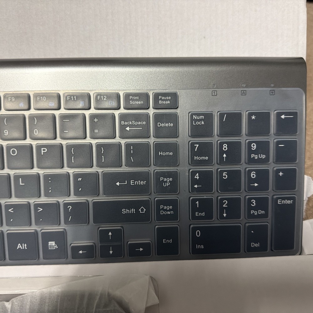 TopMate KM9000 Wireless Keyboard and Mouse Combo