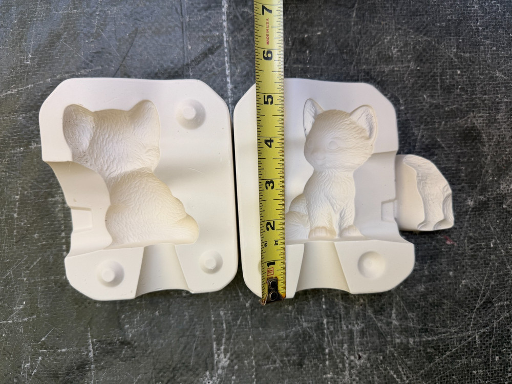 VINTAGE RIVERVIEW CERAMIC MOLD #338 FOX