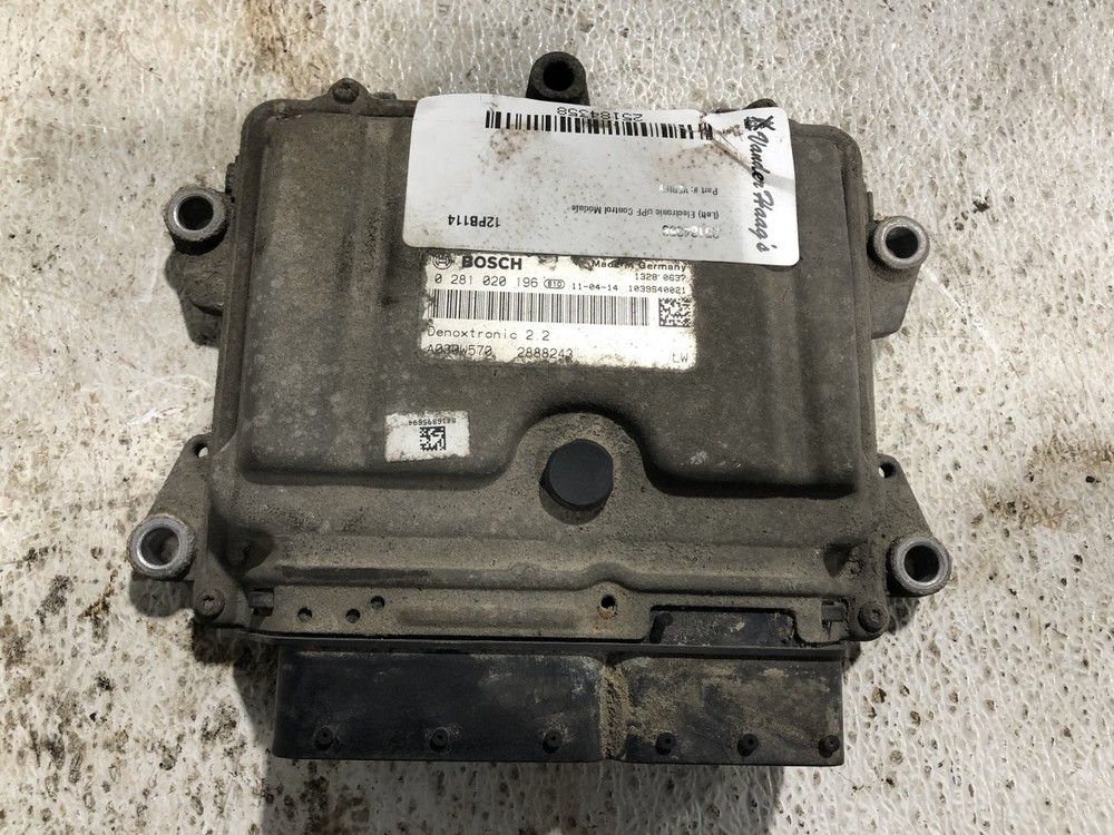 Peterbilt 587 Electronic DPF Control Module - Used | P/N 0281020196