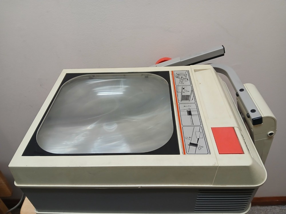 Vintage Apollo Eclipse AI 2000 Overhead Projector W/ Manual - Tested & Works