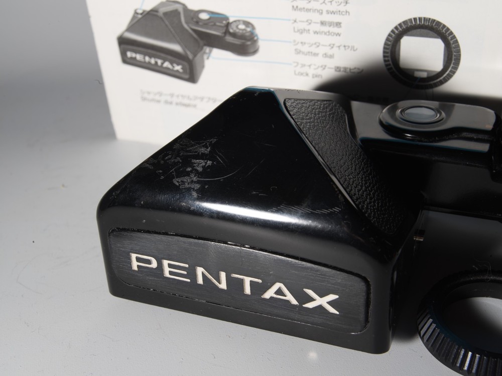 Pentax 67, 6x7 Metered Prism - Includes manual - shutter ring coupler - Tested