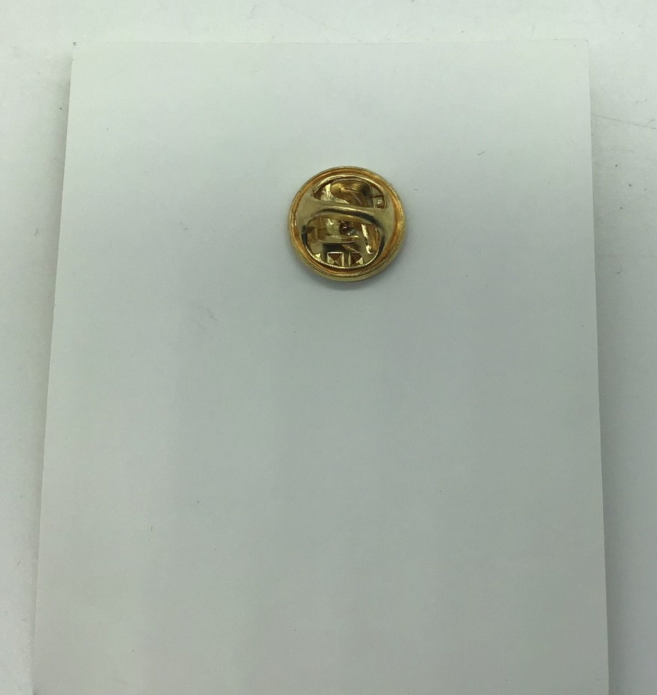 Venissimo Cheese Hat Shirt Pin