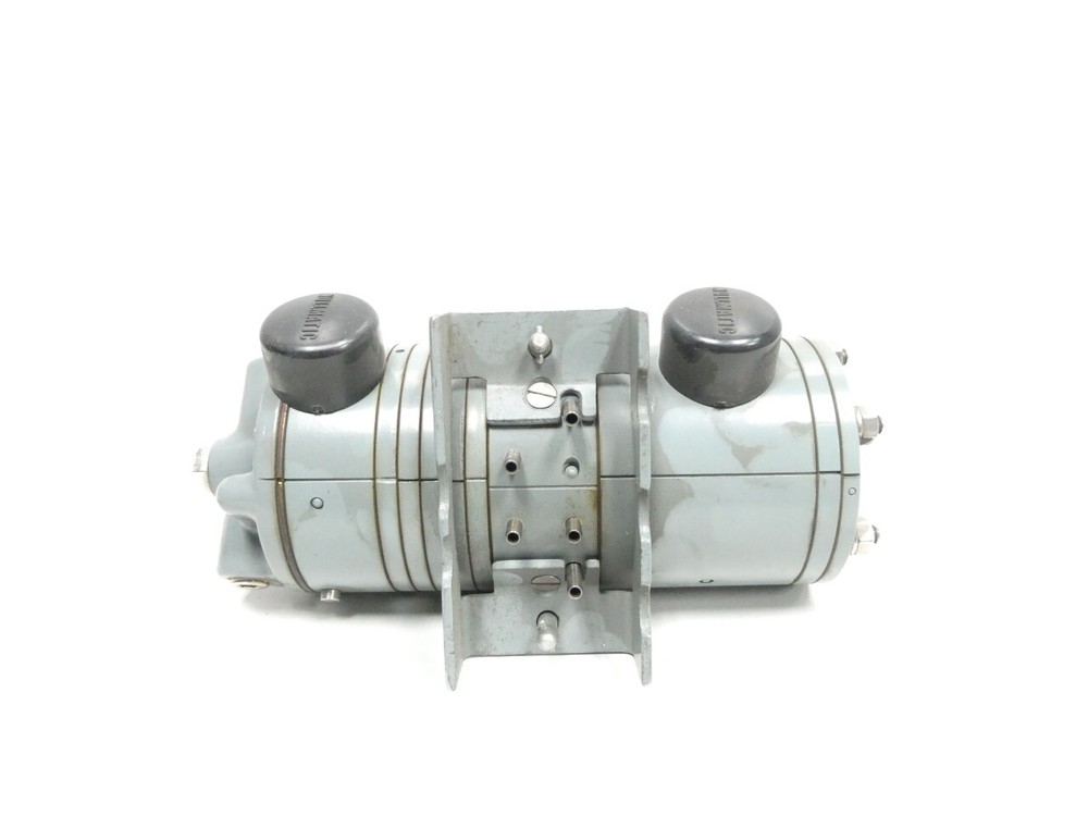 Moore 561MW Nullmatic Controller