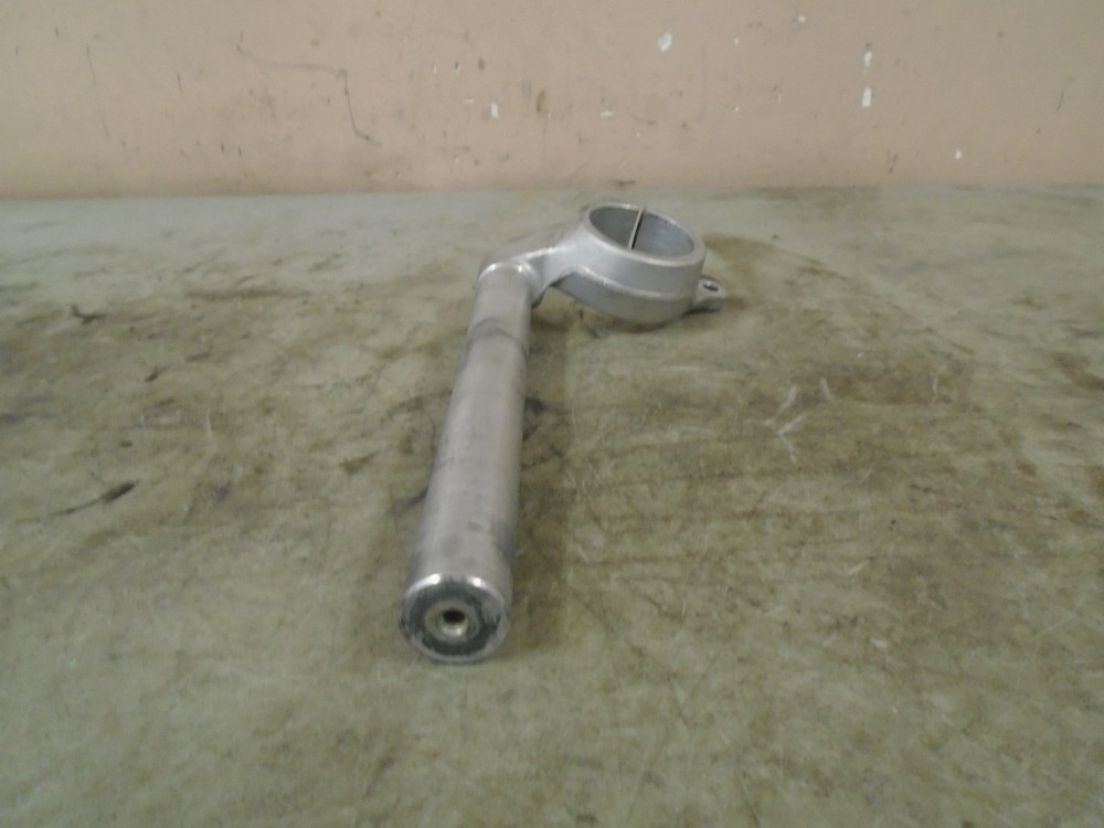 1999 SUZUKI GSXR 600 RIGHT HANDLEBAR