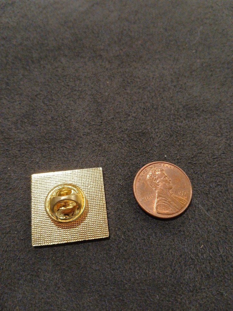 Vintage Bridge Builder Freemason Lapel Hat Pin
