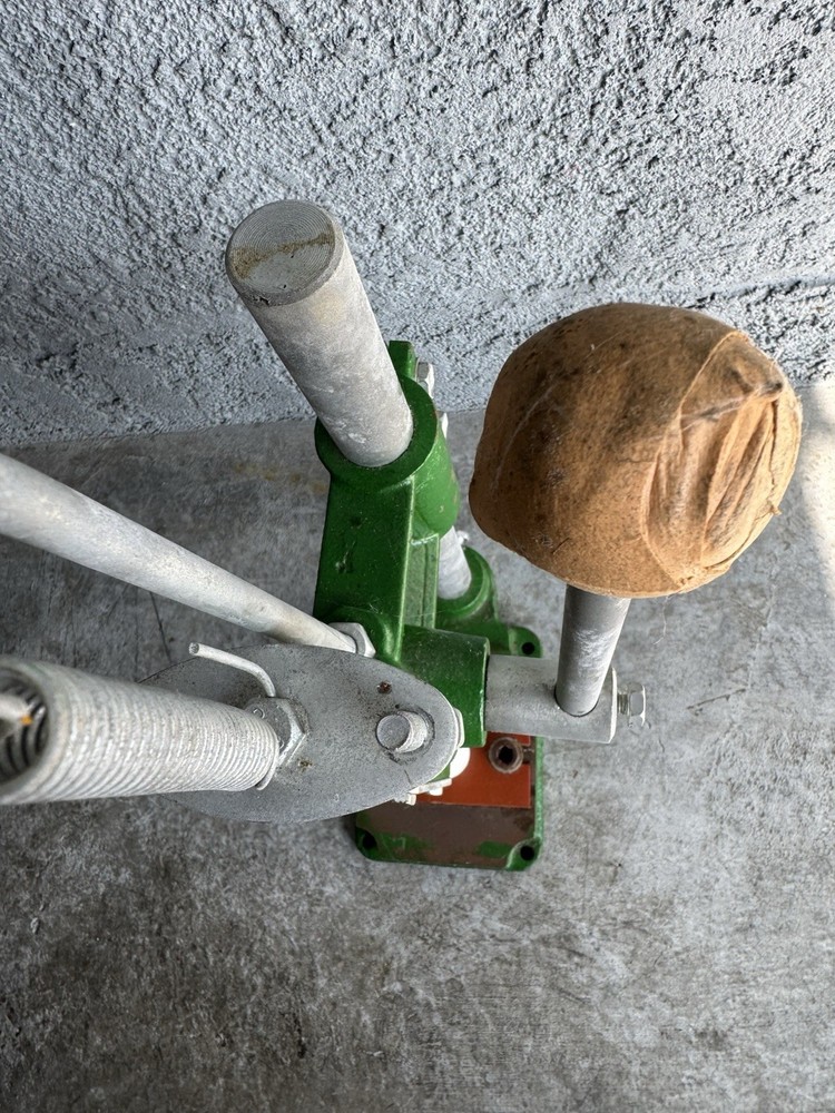 Min De Machinery Precision manual press