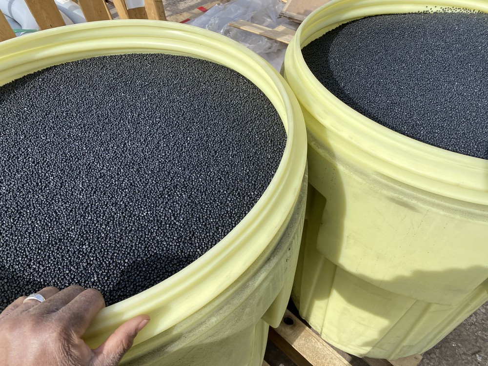 10lbs Black Plastic Pellets Material for Injection Molding or??? (Reclaimed)