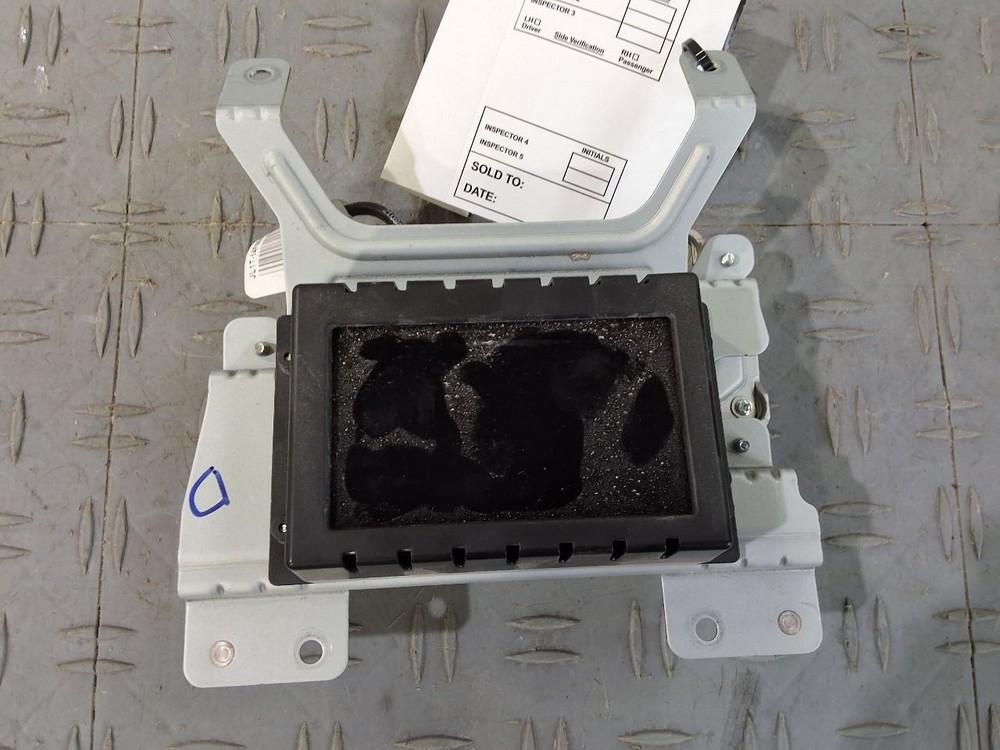 2019-2020 Ford Edge 4.2" Display Screen Front Center Dash Mounted