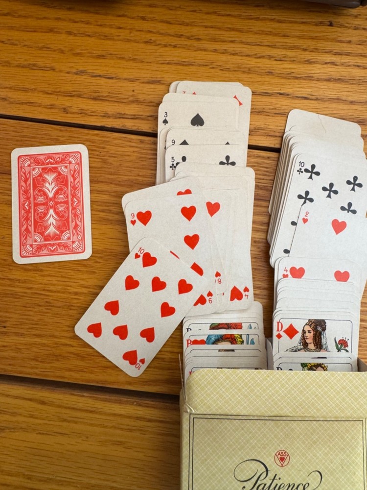 WWII GERMAN ORIGINAL PLAYING CARDS