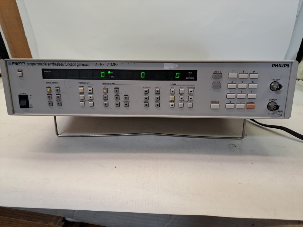 Phillips  PM5192 Programmable Synthesizer /function generator   USED