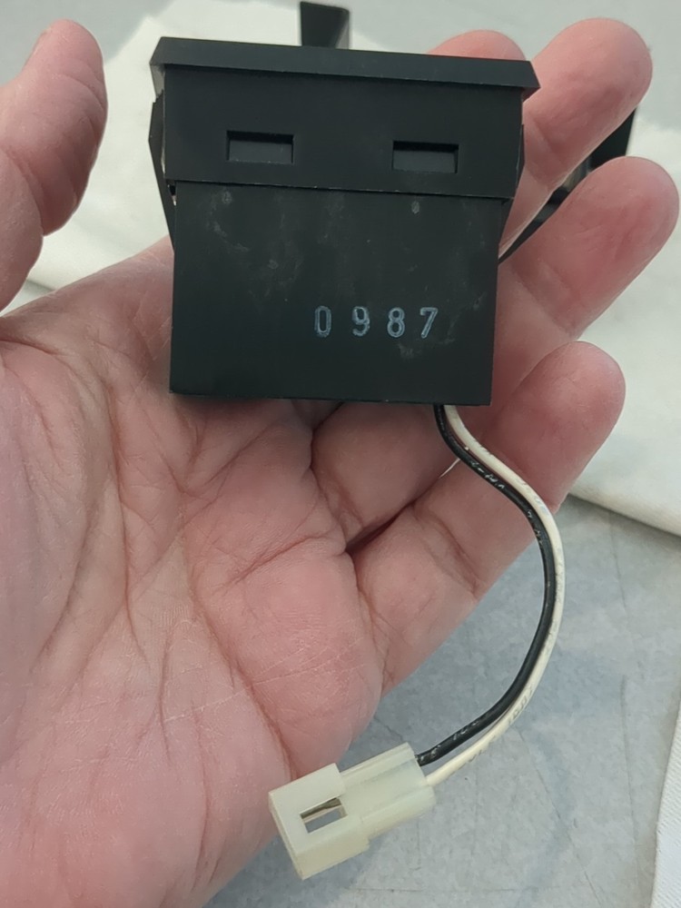 2x Red Lion Controls CUB3 Electronic Counter Panel Meter