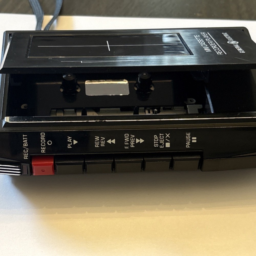 General Electric Mini Cassette Recorder/Player Handheld