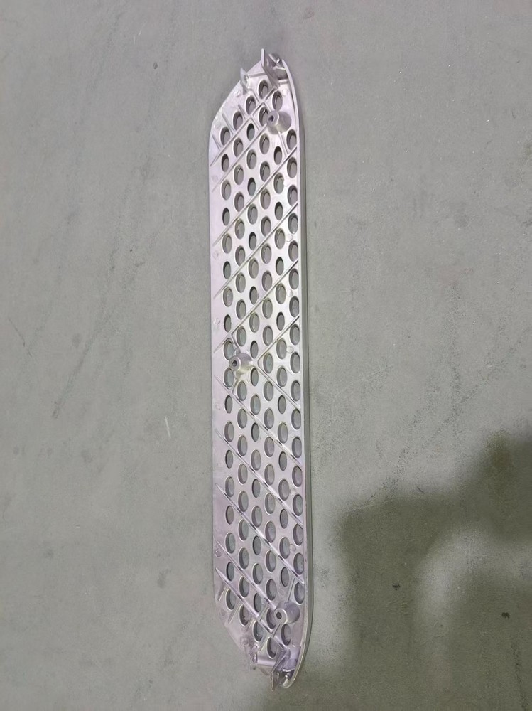 Front Fairing Lower Aluminum Step Peterbilt 579 2023+