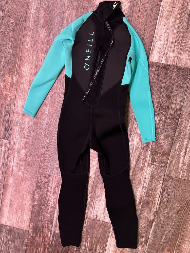 oneill wetsuit Size 10