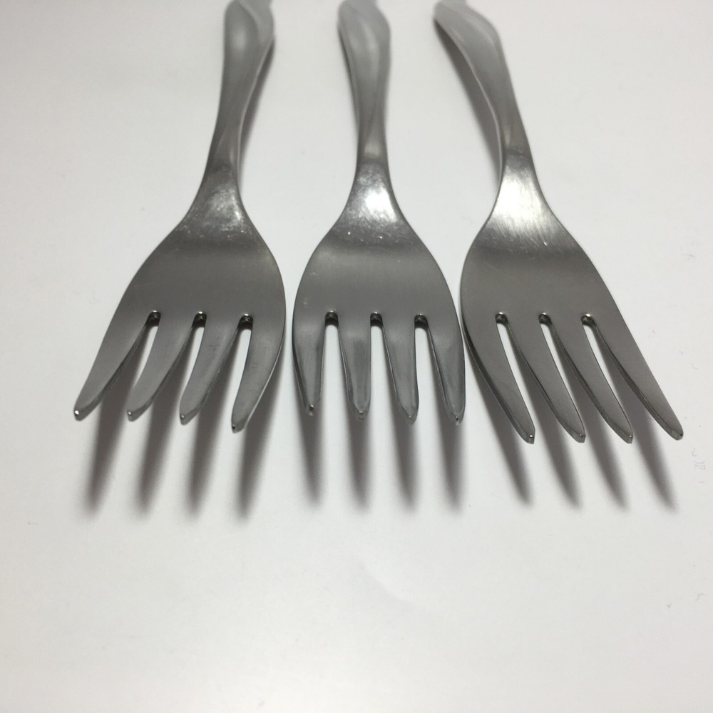 Wm Rogers Impression USA Stainless Flatware Salad Fork x 3 Lot B