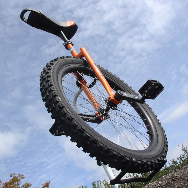 Nimbus - M-Uni [24-inch]