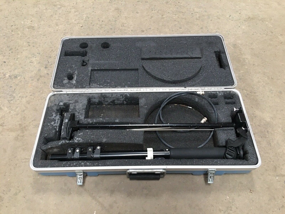 Manfrotto Signal Analyzer Instrument with Case