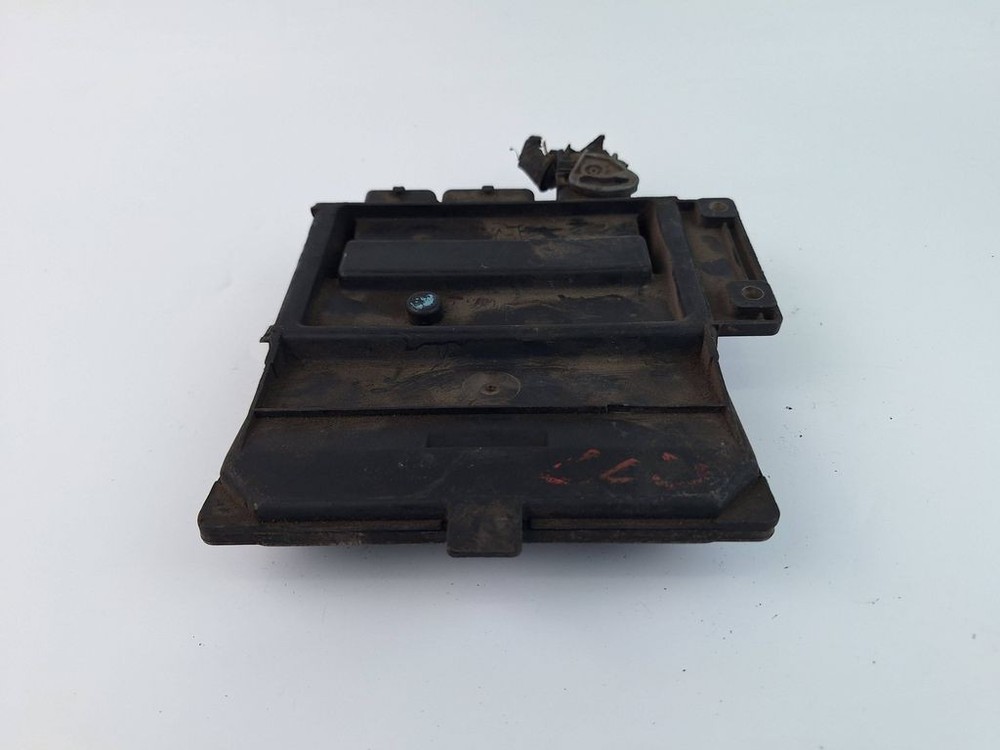 Renault Clio II 2000 Engine Control Unit Module 8200212348 BVV2786