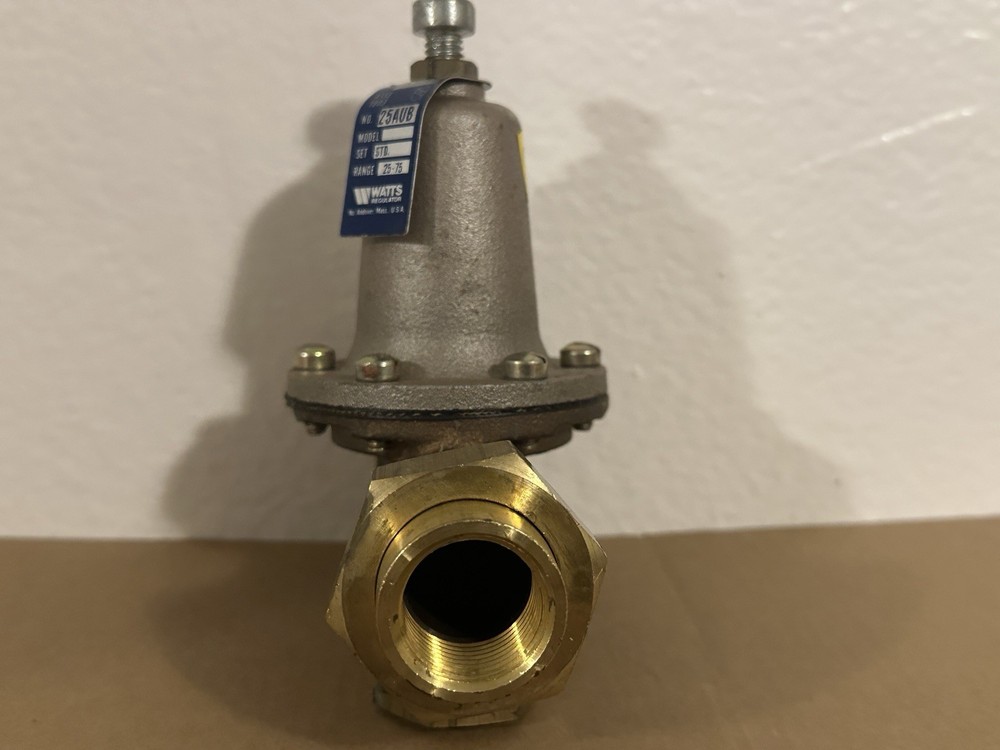 WATTS 25AUB Water Pressure Reducing Valve 3/4” Lightly Used