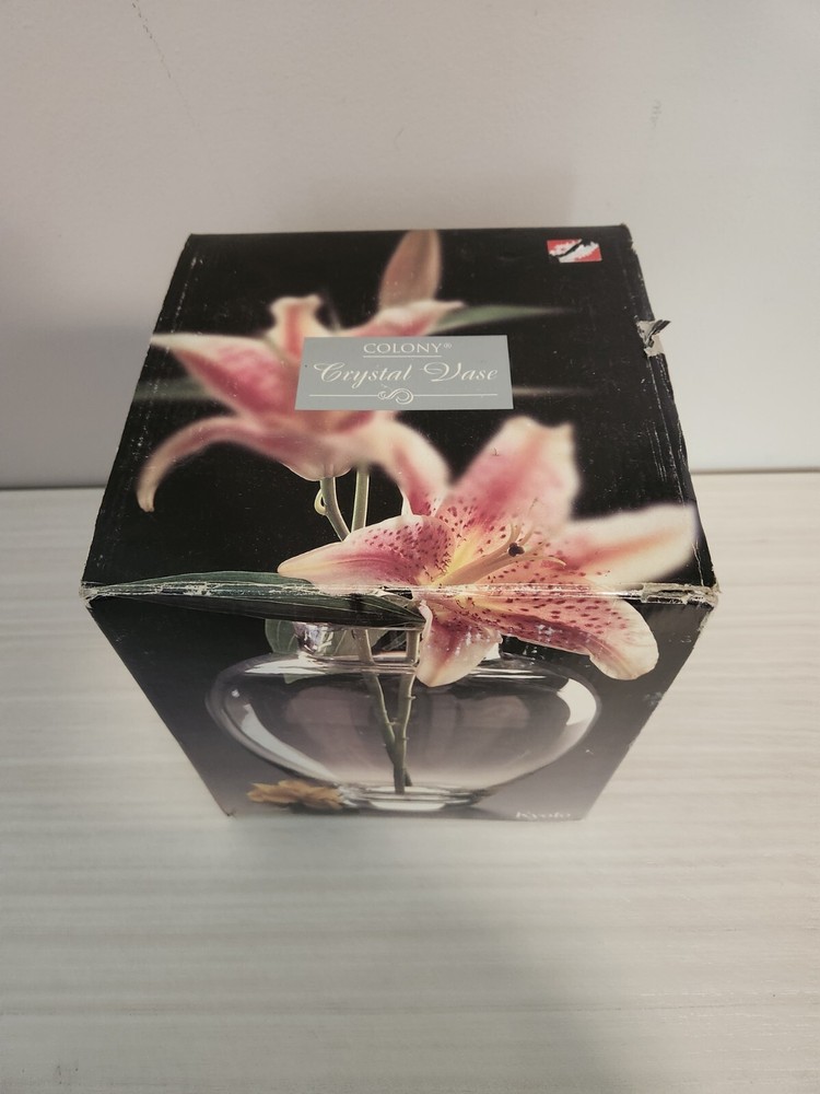 Colony Crystal Vase 8" - Thick Rim