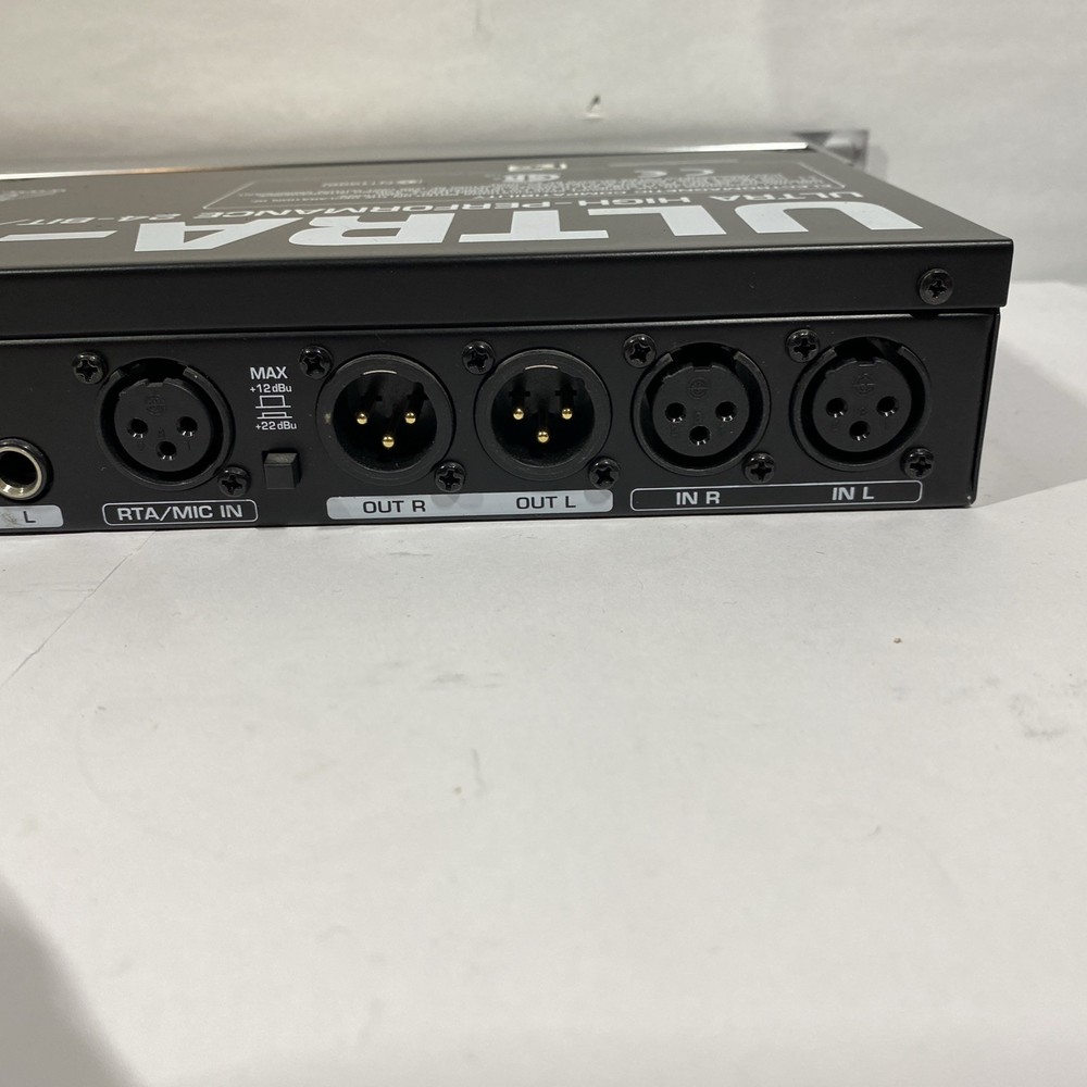 Behringer Ultracurve Pro DEQ2496 2-channel Equalizer and Mastering Processor