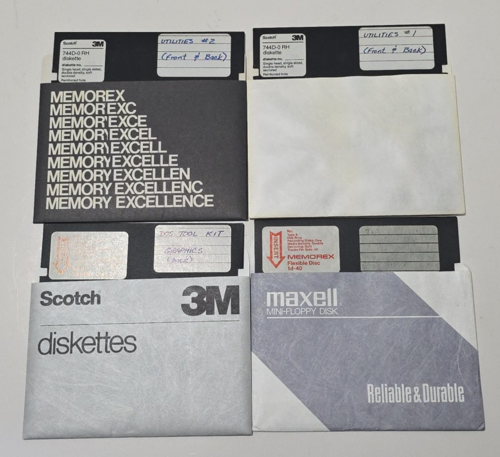Apple II collection of system and disk utilities including DiskZAP