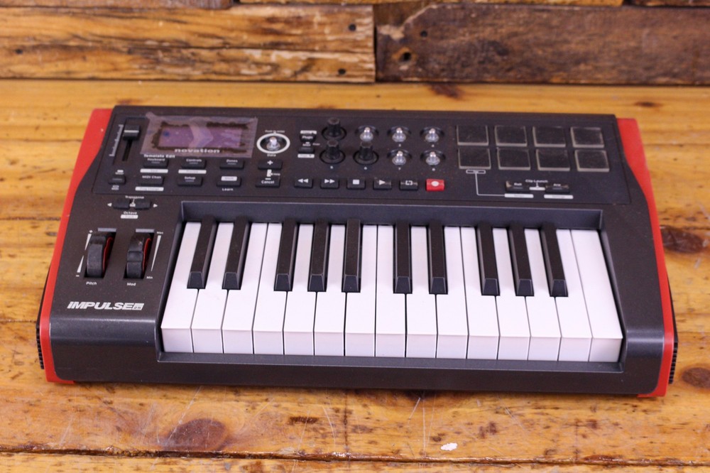 Novation Impulse 25 MIDI Controller ISSUE